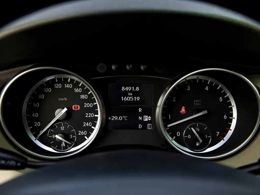 MERCEDES-BENZ R CLASS