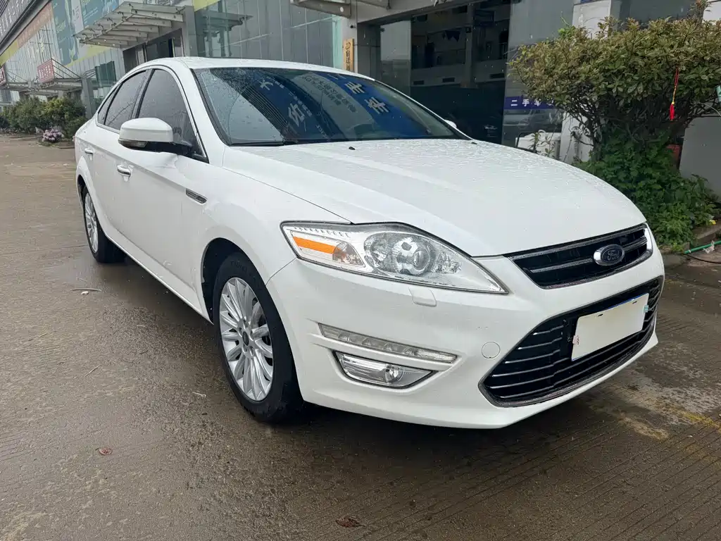 Ford Mondeo 2014