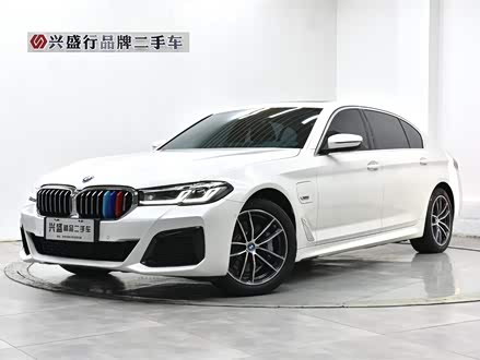 宝马5系新能源 2022款 改款二 535Le M运动套装