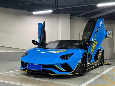 Aventador 2017款 Aventador S
