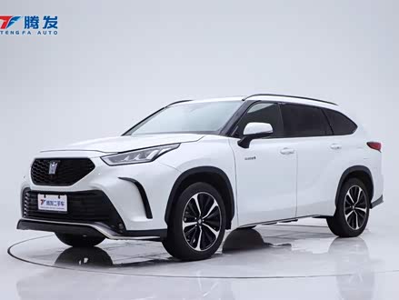 皇冠陆放 2022款 2.5L HEV四驱尊贵版