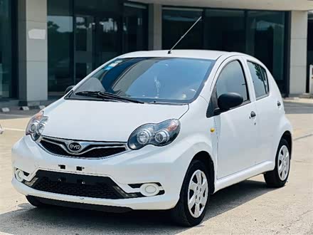 比亚迪F0 2015款 1.0L AMT 铉酷型