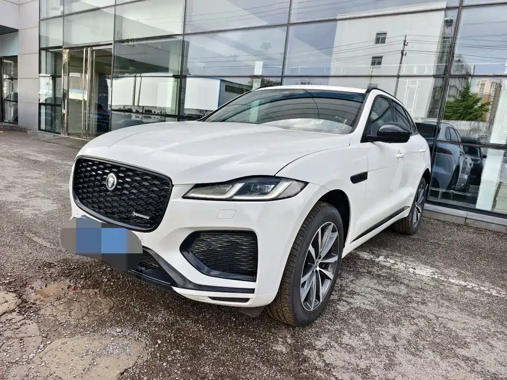 Jaguar F-PACE 2024