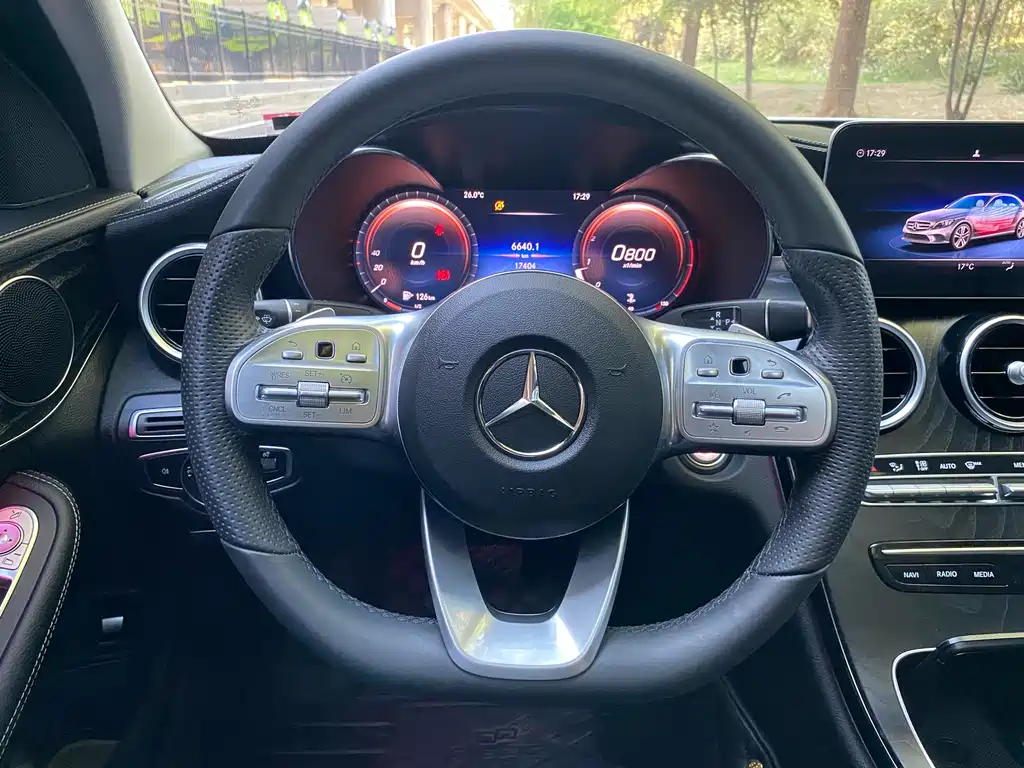 MERCEDES-BENZ C CLASS