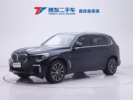 宝马X5 2022款 改款 xDrive 30Li M运动套装