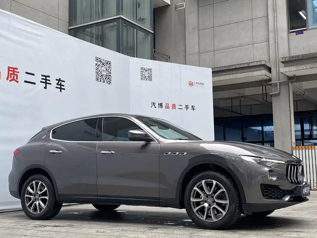 MASERATI LEVANTE