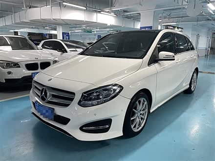 奔驰B级 2015款 B 200 动感型