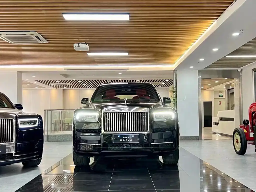 ROLLS-ROYCE CULLINAN