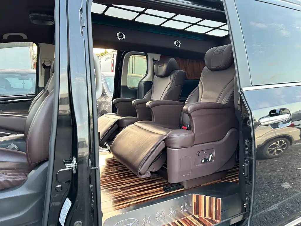 SAIC MAXUS CHASE G10