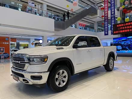 RAM Trucks 2019款 5.7L 自动