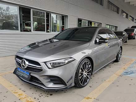 奔驰A级AMG 2022款 AMG A 35 L 4MATIC