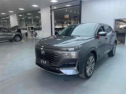 长安UNI-K 2021款 2.0T 尊贵型