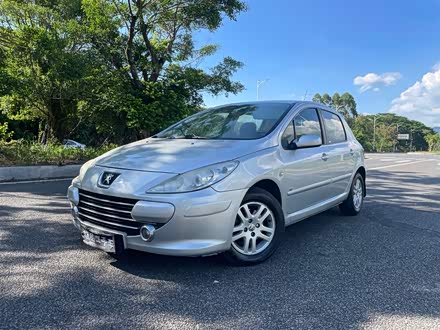 标致307 2008款 两厢 2.0L 自动雅致版