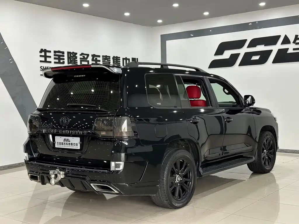 Toyota Land Cruiser 2019 4.0L EX-R