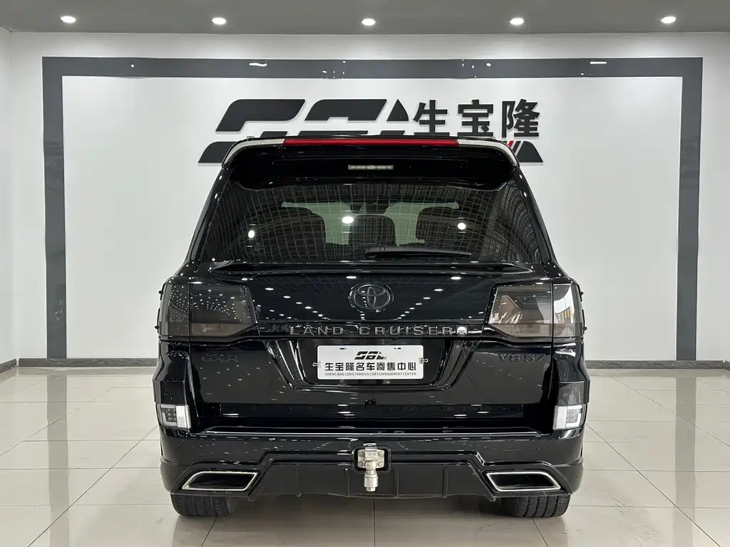 Toyota Land Cruiser 2019 4.0L EX-R