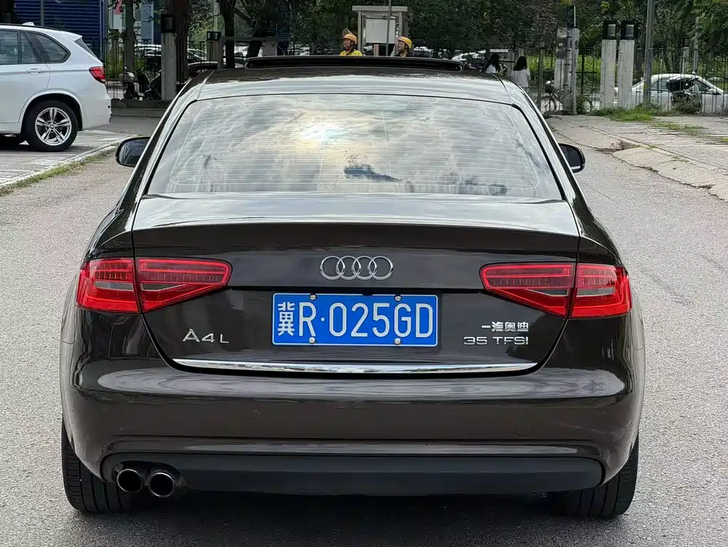 Audi A4L 2016 35 TFSI AT
