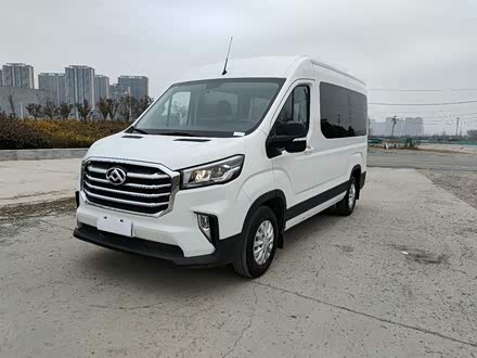 上汽大通MAXUS V90 2020款 2.0T AMT运杰版前驱后单胎长轴高顶7座