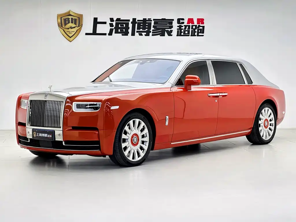 ROLLS-ROYCE PHANTOM