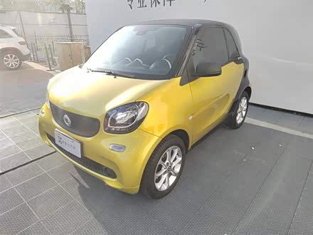 smart fortwo 2015款 1.0L 52千瓦硬顶灵动版