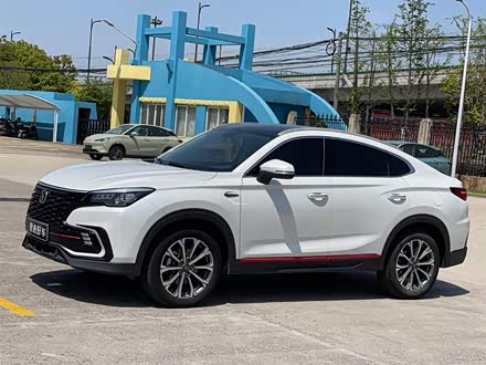 长安CS85 COUPE 2021款 2.0T 自动尊贵型