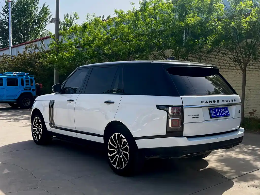 LAND ROVER RANGE ROVER
