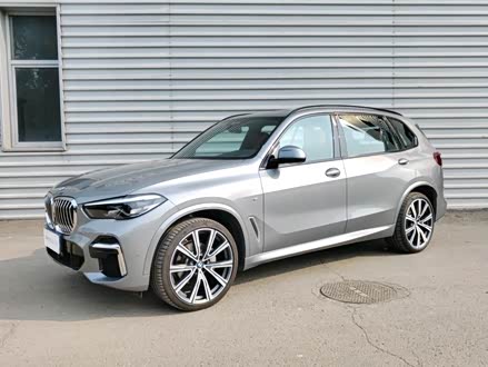 宝马X5 2022款 xDrive 30Li 尊享型M运动套装
