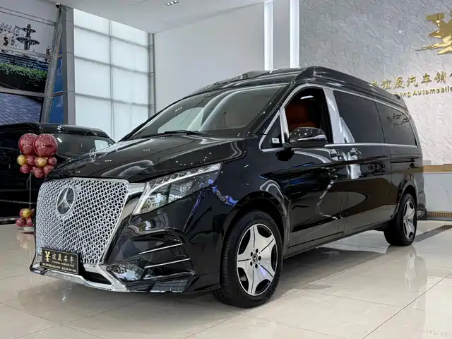 MERCEDES-BENZ  V CLASS 2025