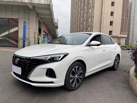 逸动 2021款 PLUS 蓝鲸NE 1.4T GDI DCT尊贵型