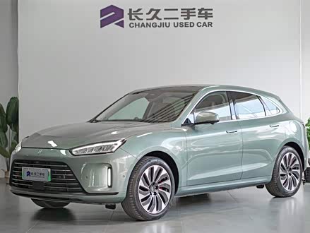 问界M5 2022款 增程四驱至臻版