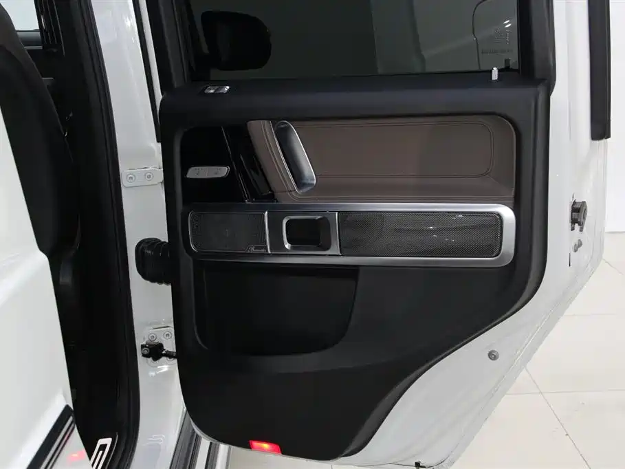 MERCEDES-BENZ G CLASS