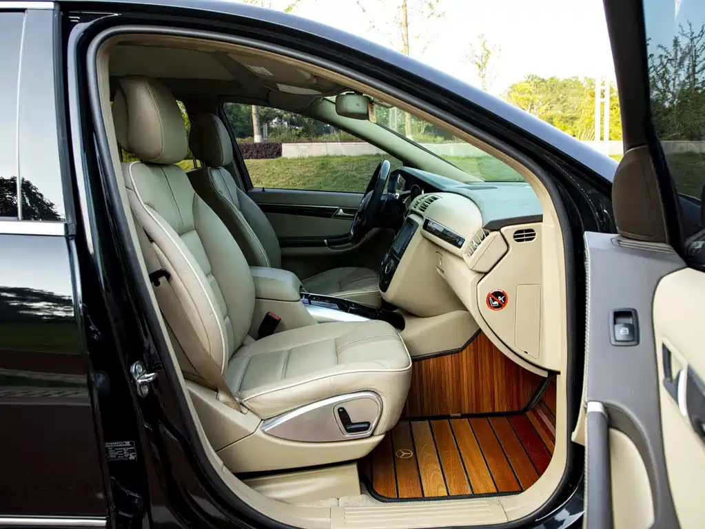 MERCEDES-BENZ R CLASS