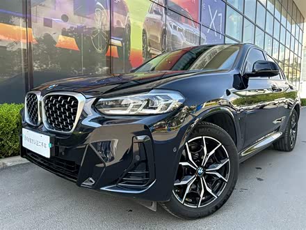 宝马X4 2022款 xDrive 25i M运动套装