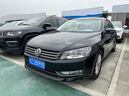 帕萨特 2011款 1.8TSI DSG尊荣版