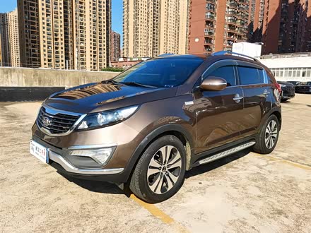智跑 2014款 2.0L 自动两驱版Premium