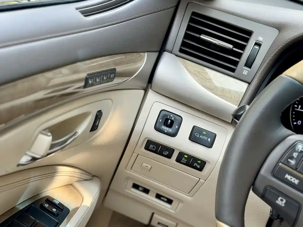 Lexus LS — фотографии объявления, Фото 24