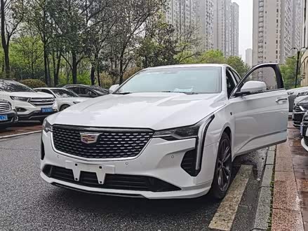 凯迪拉克CT4 2021款 28T 豪华型