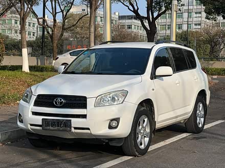 RAV4荣放 2011款 2.0L 自动经典版