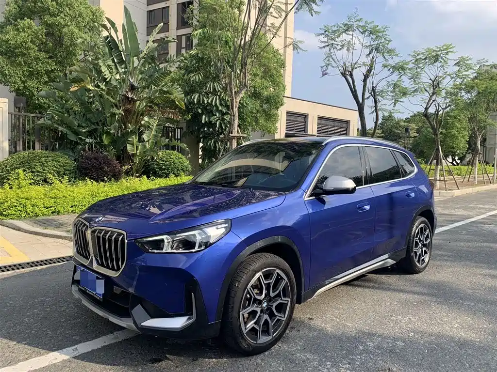 BMW X1 2023 года sDrive25Li версия M-спорта 24000 km 2023