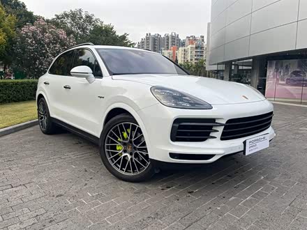Cayenne新能源 2023款 Cayenne E-Hybrid 2.0T 铂金版