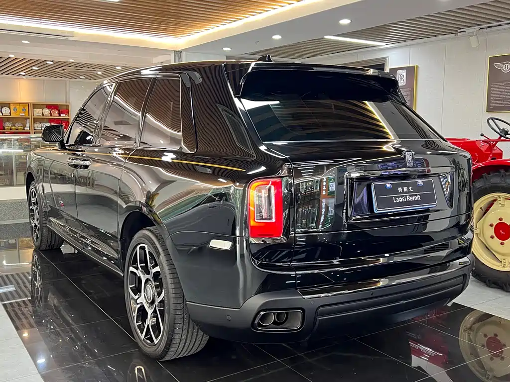 ROLLS-ROYCE CULLINAN