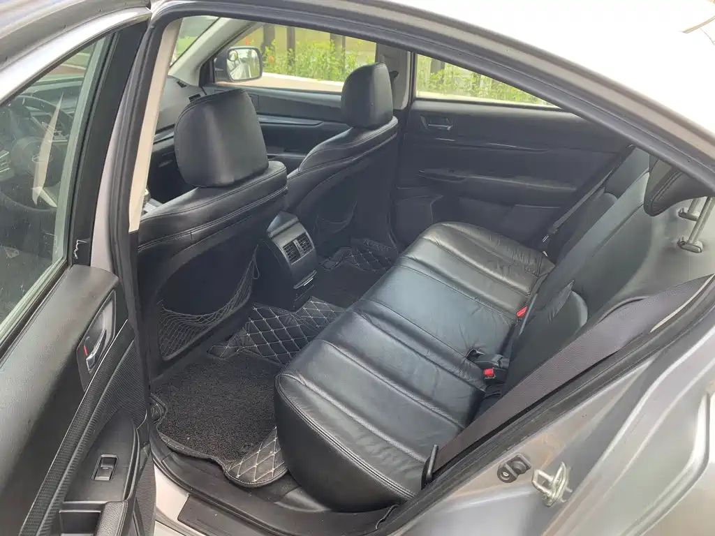 Subaru Legacy 2.5GT Luxury Navigation Edition, фото 28