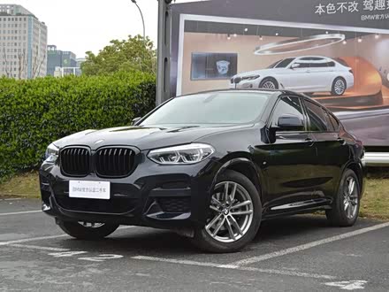 宝马X4 2021款 xDrive 25i M运动套装