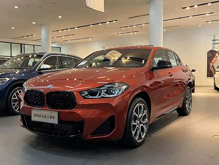宝马X2 2021款 xDrive25i M越野套装