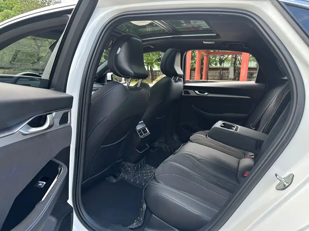 GEELY AUTOMOBILE XINGRUI