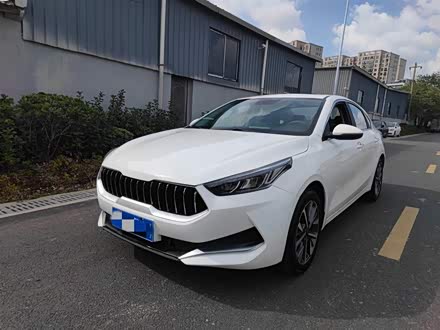 起亚K3 2021款 1.5L CVT青春版