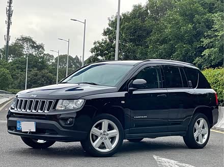 指南者进口 2012款 2.4L 四驱豪华导航版