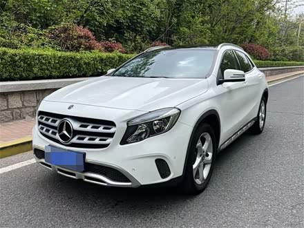 奔驰GLA 2017款 GLA 200 动感型