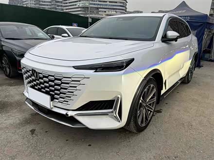 长安UNI-K 2021款 2.0T 全轮驱动尊享型