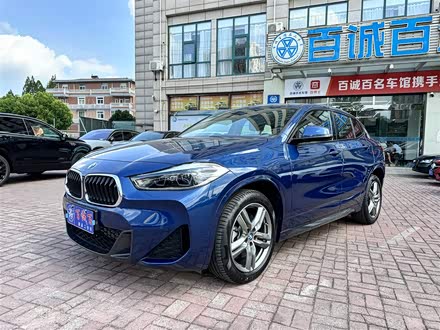 宝马X2 2021款 改款 sDrive25i M运动套装
