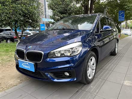 宝马2系多功能旅行车 2015款 218i 领先型